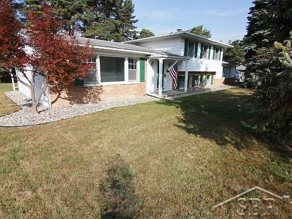 3rd image of 2191 Marlou Ct