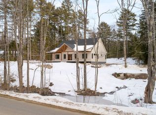 551 Back River Rd, Boothbay, ME 04537