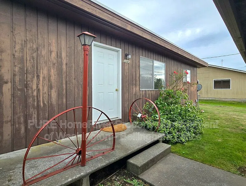 2 bed, 1.0 bath, 800 sqft, $1,485 — Photo 3