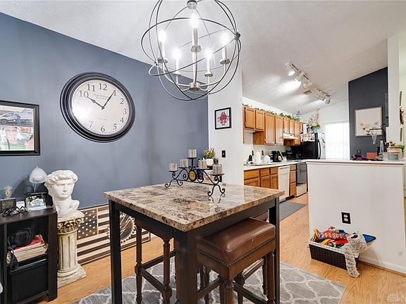 5th image of 6674 Wareham Ct