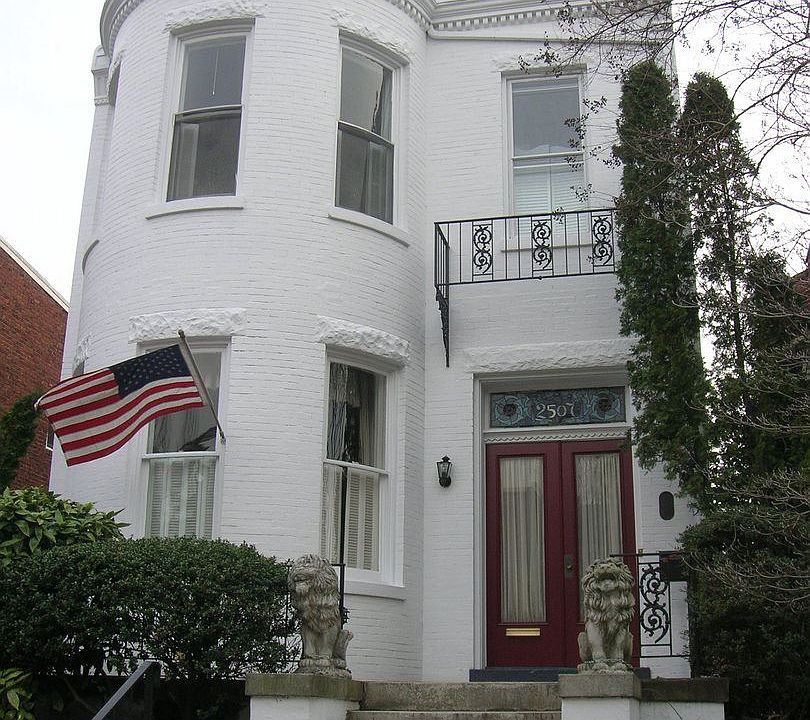 1st image of 2507 Grove Ave #2