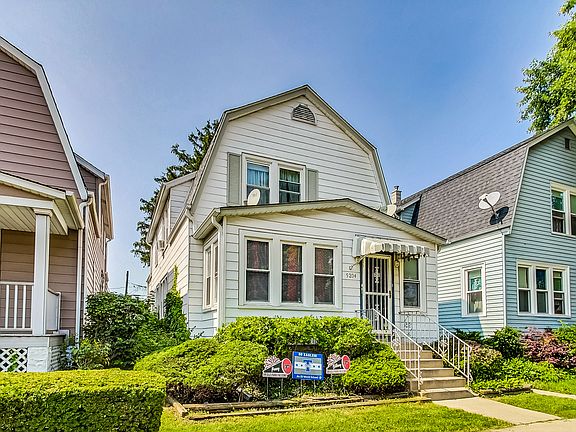 3rd image of 5204 N Ludlam Ave