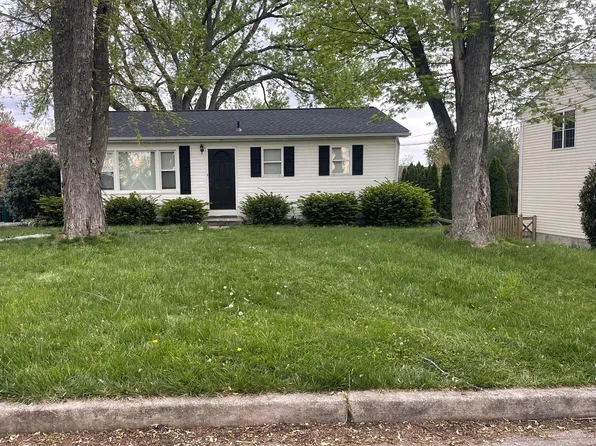 6351 Barnett Ave, Sykesville, MD 21784