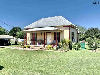 400 Belknap St, Newcastle, TX, 76372