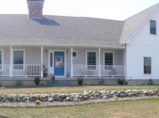 40 Waterman Ave, East Longmeadow, MA 01028