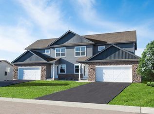 586 4th Ave SE, Lonsdale, MN 55046