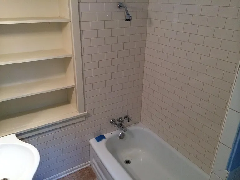 1725 Faxon Ave — Photo 17