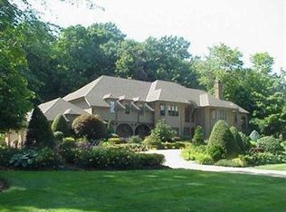 8310 Eagle Ridge Dr, Concord Township, OH 44077
