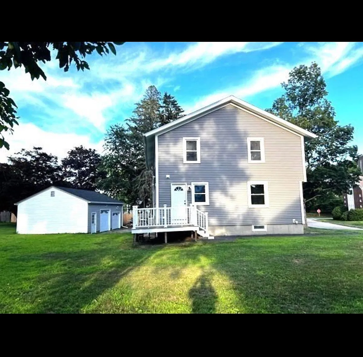 9 Homestead Ave — Photo 3