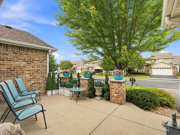 3rd image of 13174 Meadow Ln