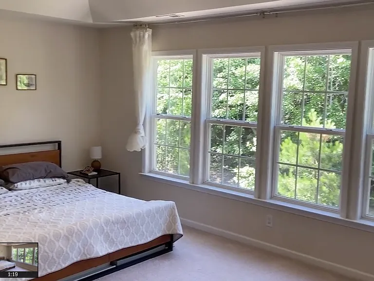 1041 Holtridge Dr — Photo 19