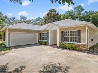 367 Okaloosa Rd, Fort Walton Beach, FL 32548