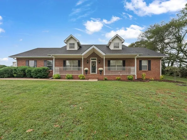 857 Sportsman Lake Rd, Franklin, KY 42134