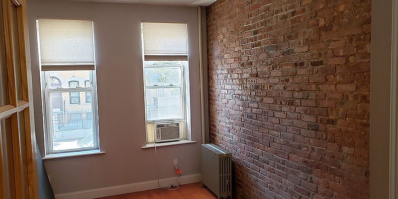 1st image of 466 Harman St #1L