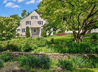 15 Devonshire Dr, Darien, CT 06820
