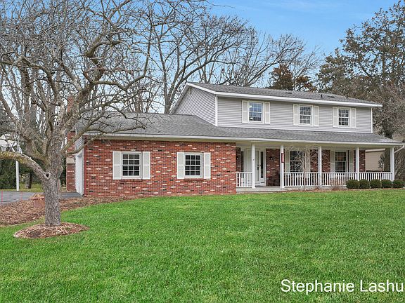 5th image of 6513 Woodbrook Dr SE