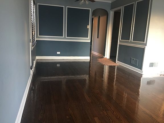 4th image of 9839 S Greenwood Ave