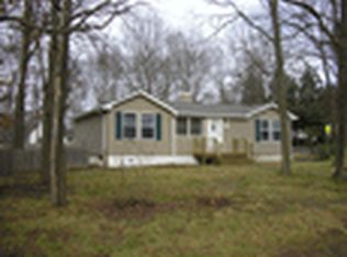 121 Springdale Dr, Ronkonkoma, NY 11779