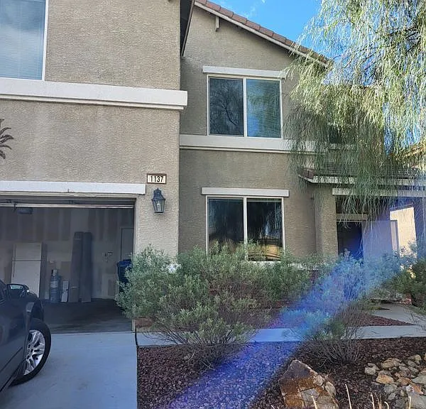 1137 Evergreen Cove St — Photo 3