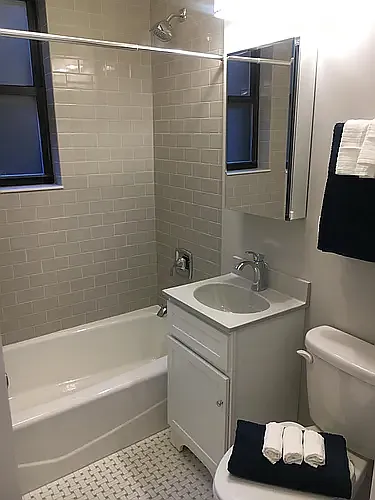 815 W Lakeside Ave #805 — Photo 7