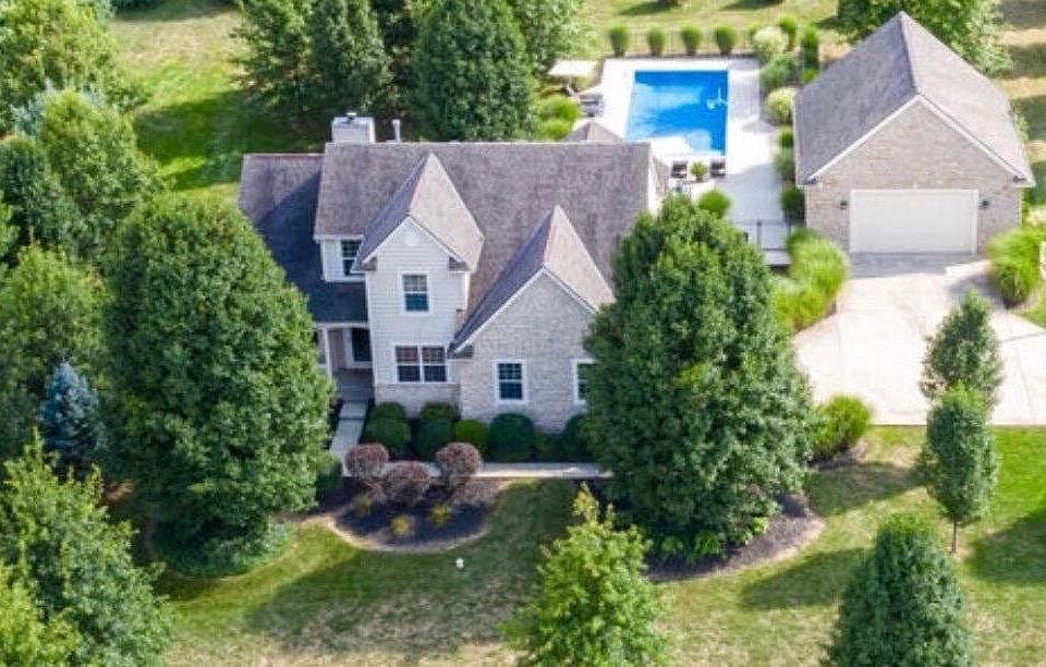 1st image of 3810 Mulligan Dr NW