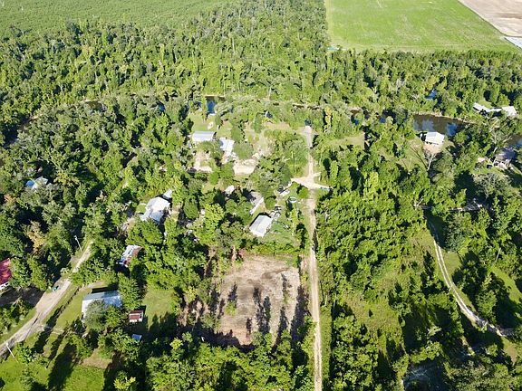 3rd image of NW Cricket Rd