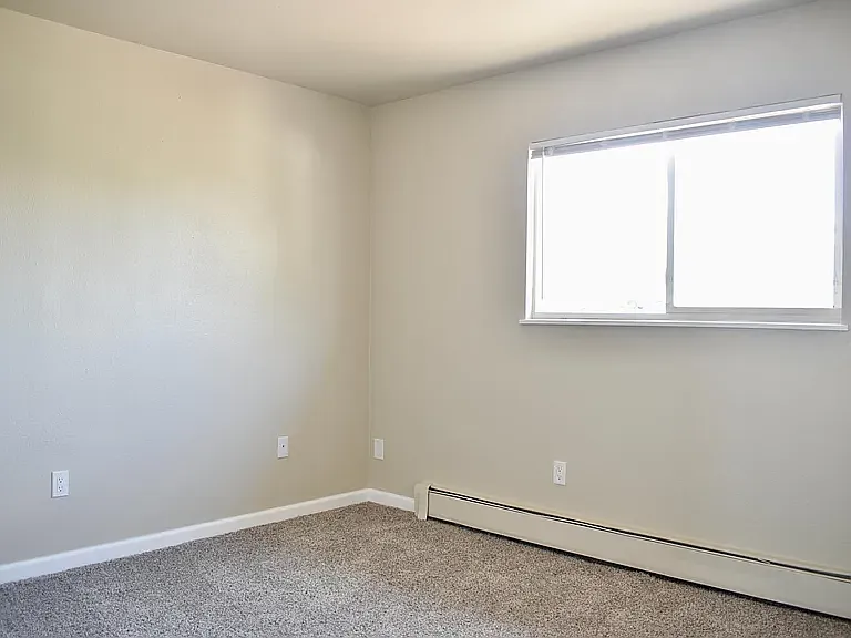 2545 King St #3 — Photo 8