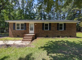 37 Weeping Willow Ln, Lillington, NC 27546