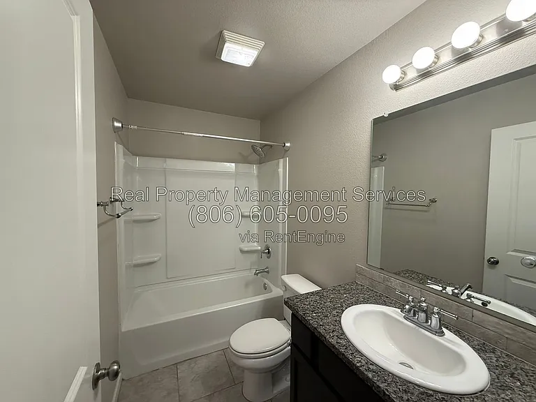 2709 Wausau Ave — Photo 11