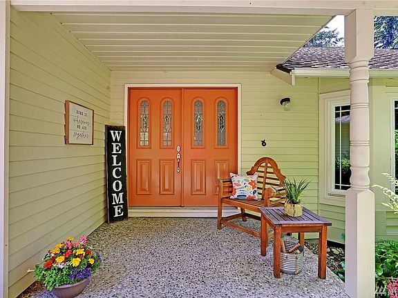 2nd image of 21519 SE 37th St