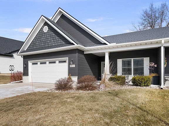 3rd image of 4418 Chestnut Dr #0