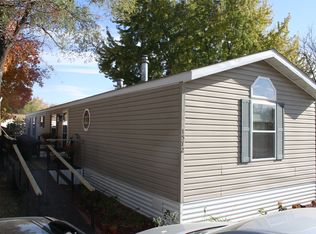 1572 Hall St, Shoreview, MN 55126