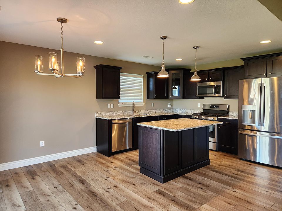 4927 Kenora Dr, Columbia, MO 65201 Zillow