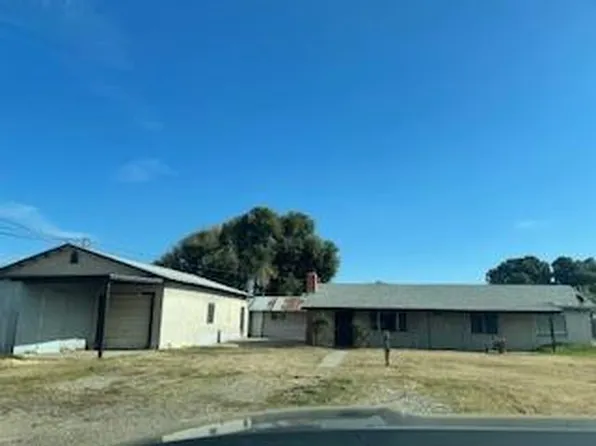 14852 S Airport Way, Manteca, CA 95336