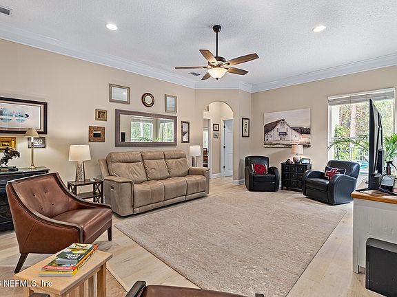4th image of 1104 DANDRIDGE Lane E
