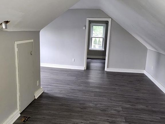 4th image of 11971 Arbour St #5
