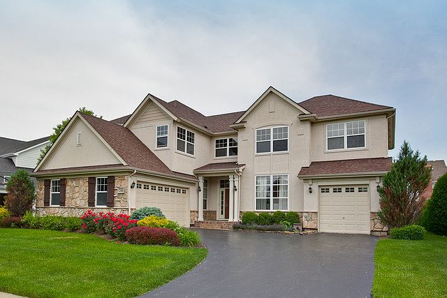 1st image of 246 Colonial Dr
