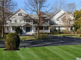 53 Saw Mill Rd, Cold Spring Harbor, NY 11724