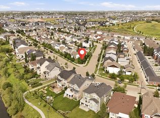 1320 Kapyong Ave NW, Edmonton, AB T5E 0C3