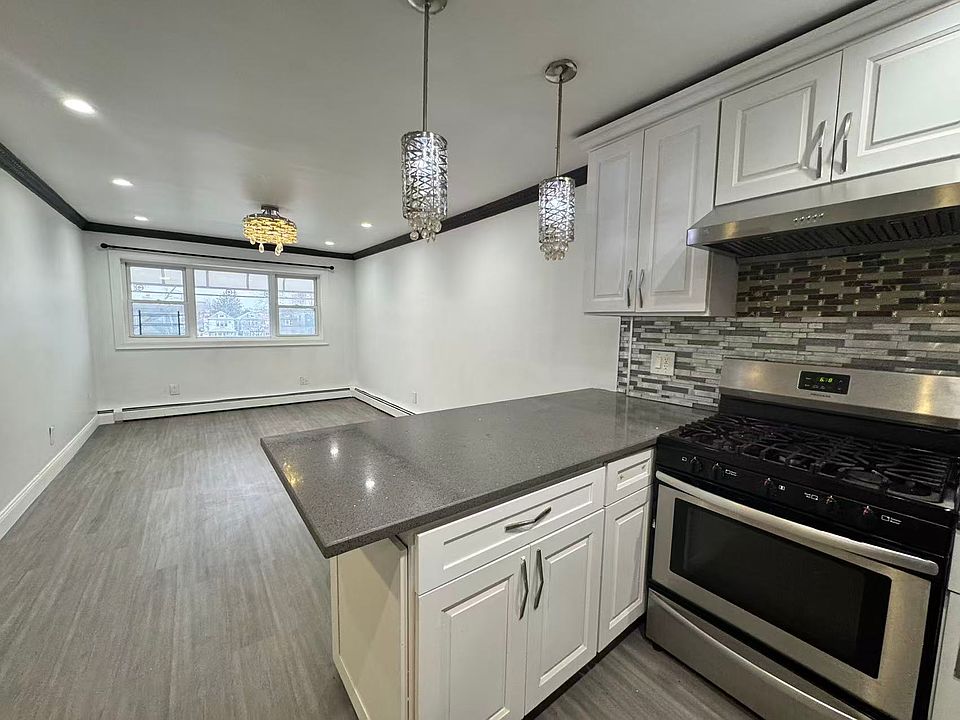 1st image of 2237 Bruckner Blvd #3