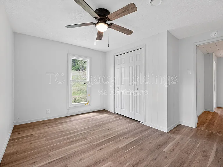 73 Beechwood Ave — Photo 25
