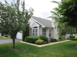 79 Foxwood Rd, Lakewood, NJ 08701