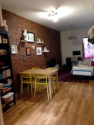 Rented by Tbshaw Realty Associates | media 16