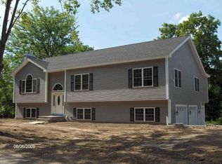 4 3rd St, Hudson, MA 01749