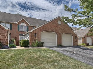 111 Pine Bridge Ln, Lancaster, PA
