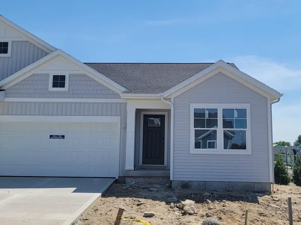 6600 Bellflower Dr SW #9, Zeeland, MI 49464