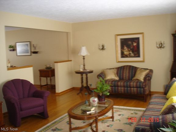 3rd image of 15684 Pinewood Dr