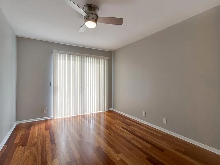 810 Bellevue Rd #218 — Photo 22