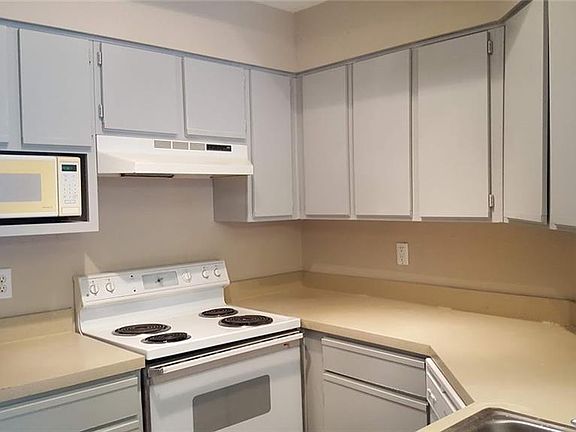 2nd image of 6000 Shepherd Mountain Cv Unit 1005