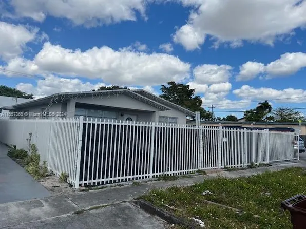 101 W 10th St, Hialeah, FL 33010